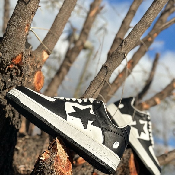 Bape STA - Black and White - Picture 2 of 4